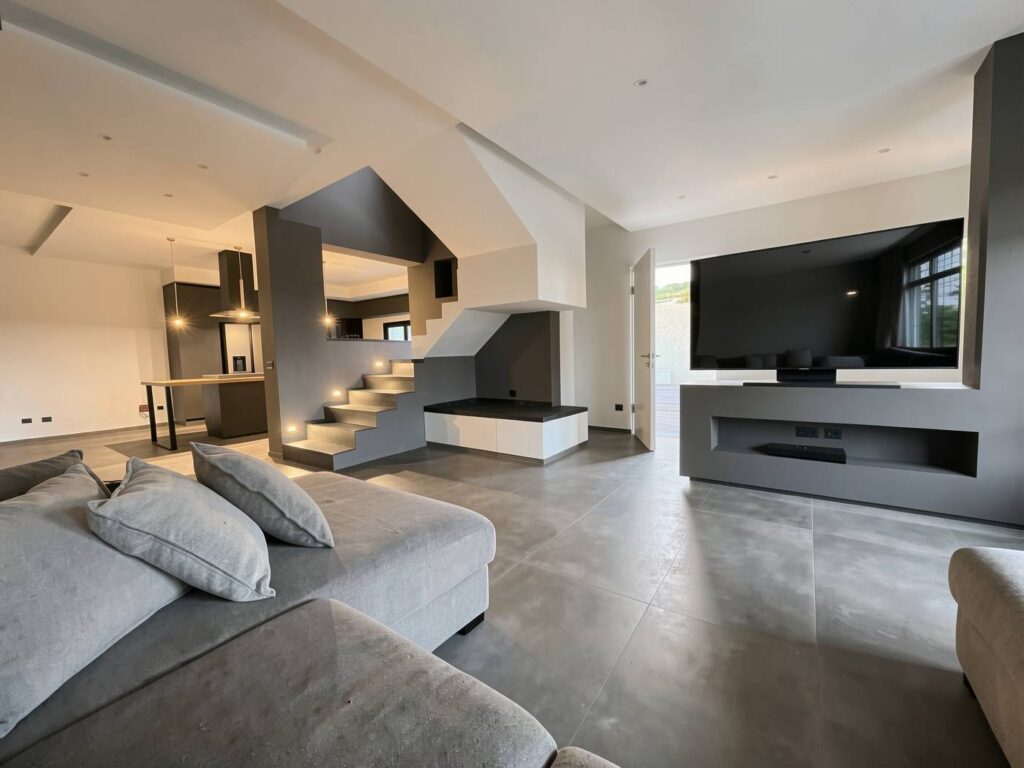 Olive Trees House: vetrate sul parco